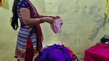 Indian housekeeper undresses and has sex with a man for 1000 rupees